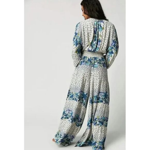 NWT Free People Womens x REVOLVE Paradise Jumpsuit Size Medium Long Sleeve - Picture 9 of 16